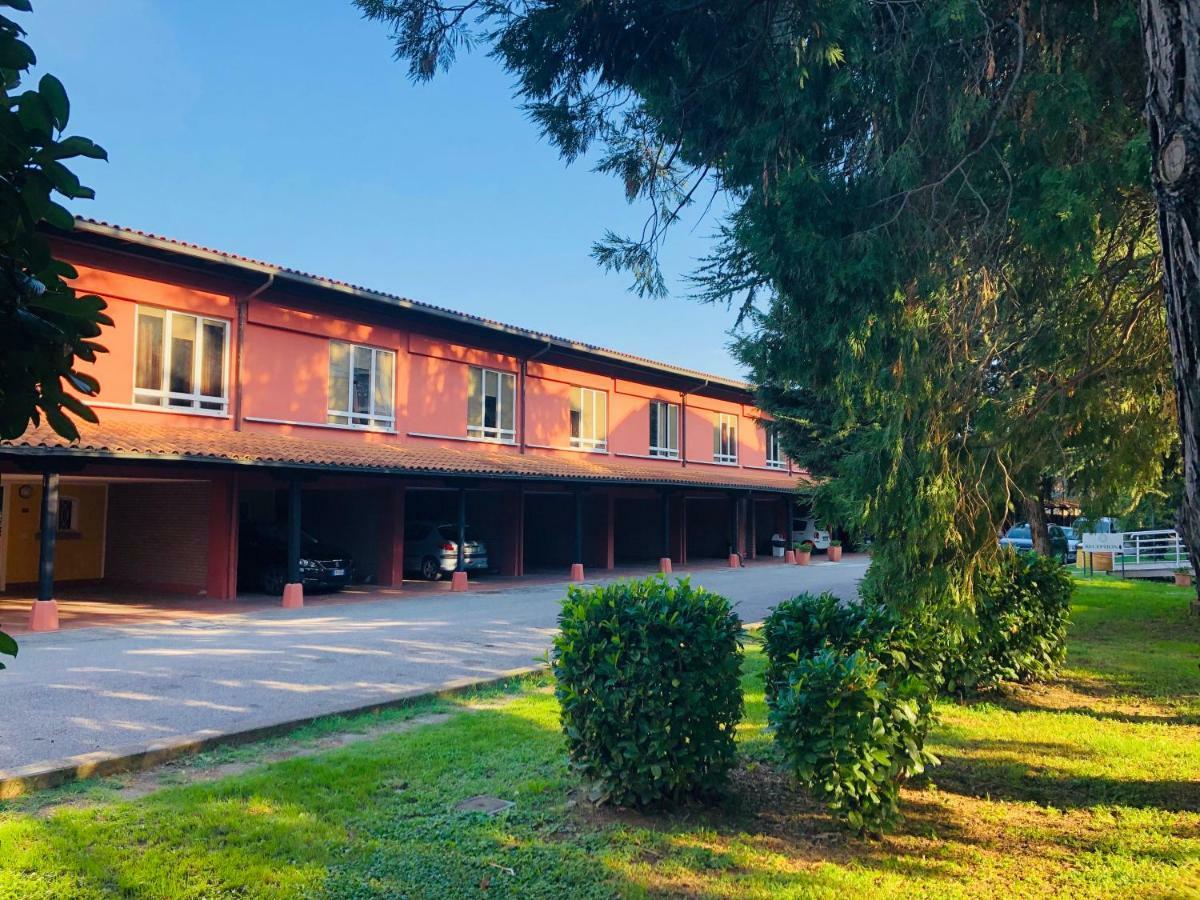 Green Park Bologna Residence Екстер'єр фото